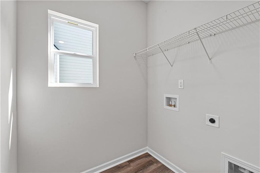 Spacious, unfurnished interior of a new home in , Villa Rica (Image 21).