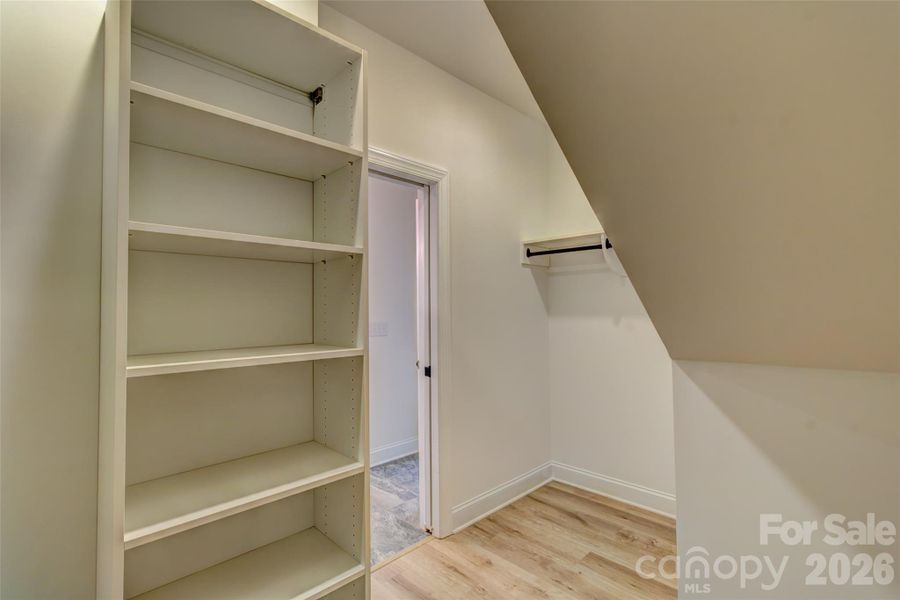 Image 31 of a home in .