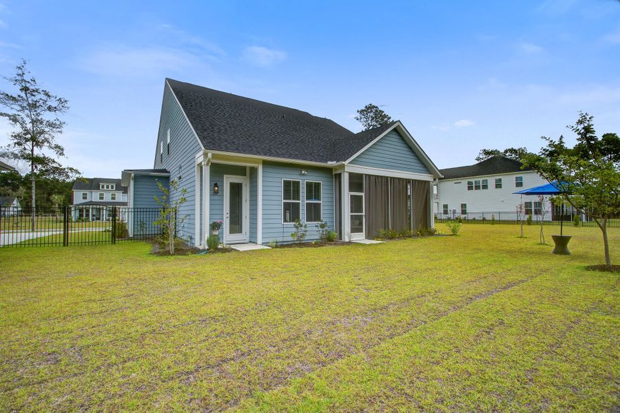 Exterior details and patio area of a home in Pamlico Terrace, Awendaw (Image 27).