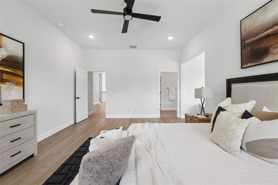 Furnished interior view inside a new home in , Tampa (Image 32).