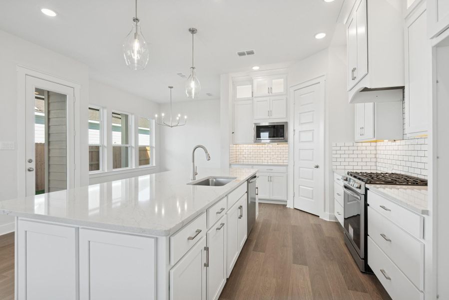 Furnished interior view inside a new home in , Katy (Image 14).