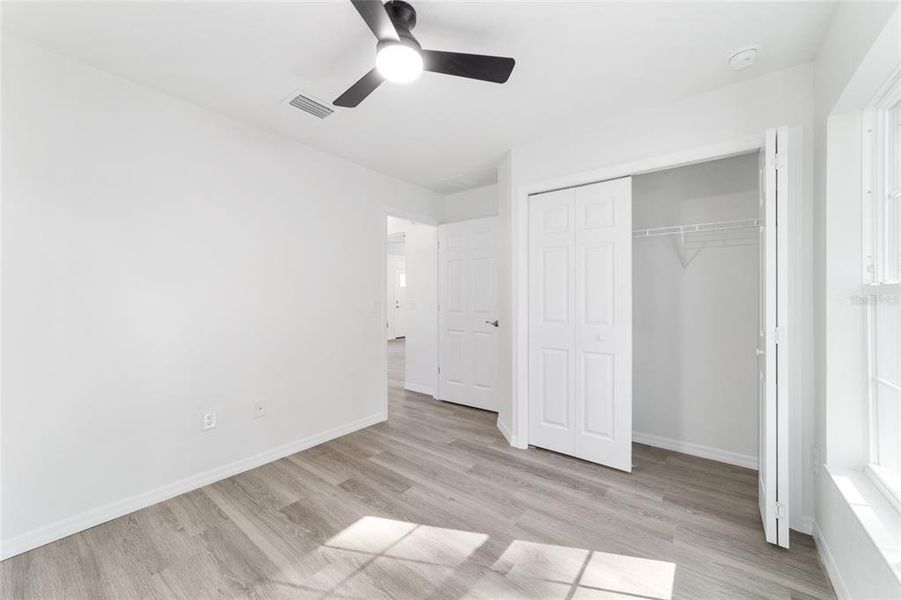 Spacious, unfurnished interior of a new home in , Dunnellon (Image 45).