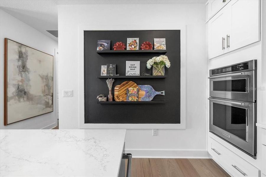 Furnished interior view inside a new home in , Venice (Image 35).