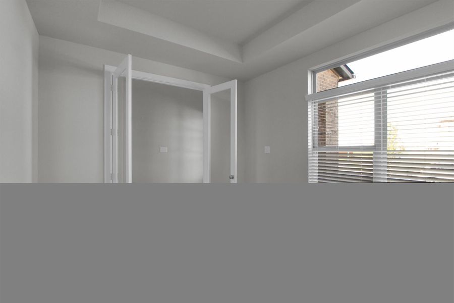 Image 43 of a home in Canterra Creek  60'.