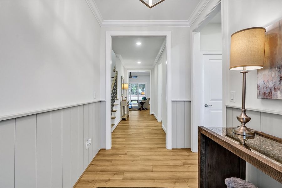 Charleston Harbor, Foyer