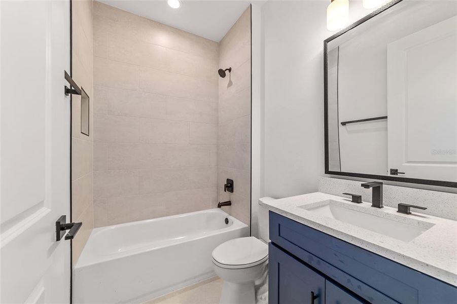 Furnished interior view inside a new home in , Ocala (Image 8).