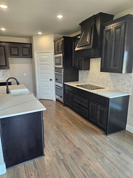 Furnished interior view inside a new home in Pecan Grove, Whitesboro (Image 7).