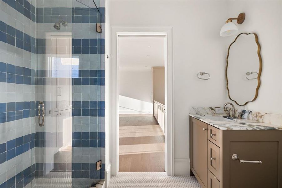 Furnished interior view inside a new home in , Frisco (Image 10).