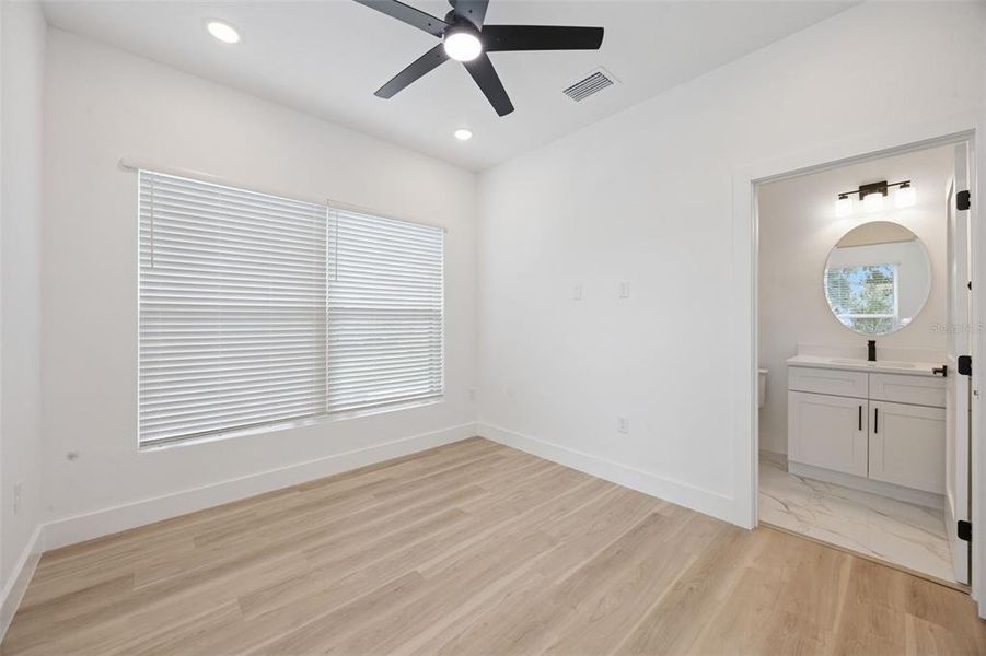 Spacious, unfurnished interior of a new home in , Oakland (Image 18). Spacious, unfurnished interior of a new home in , Oakland (Image 18).
