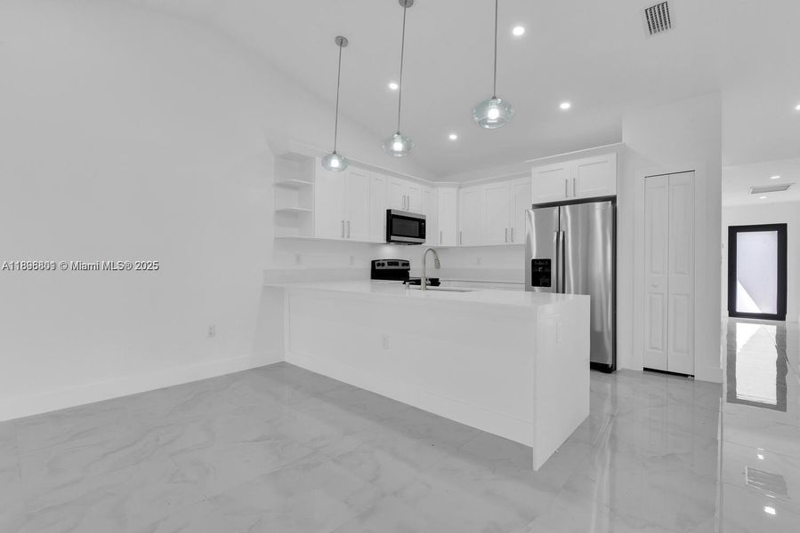 Furnished interior view inside a new home in , Lehigh Acres (Image 8).