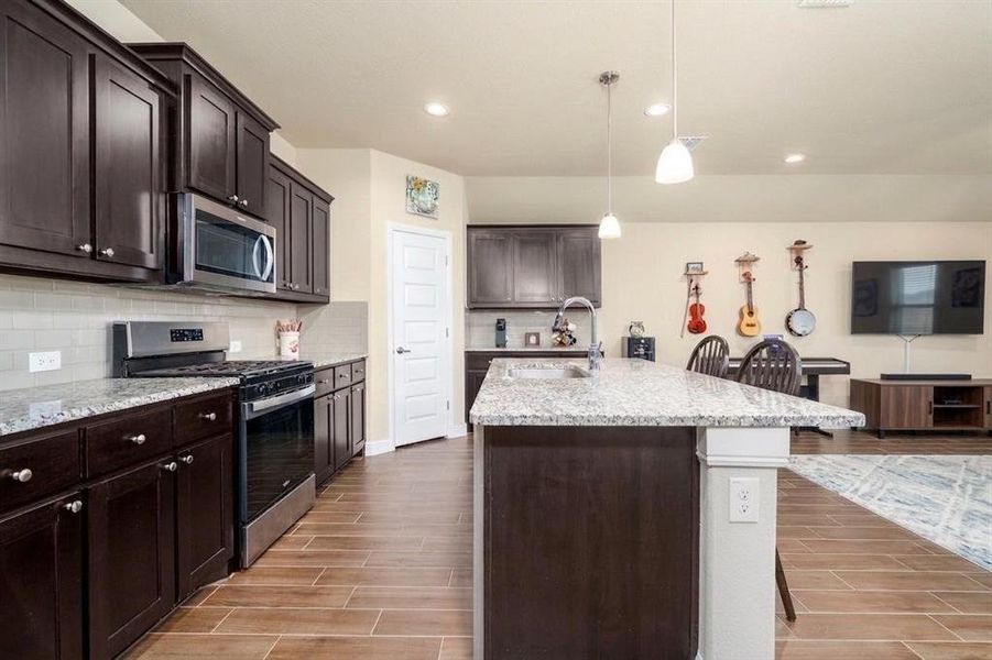 Furnished interior view inside a new home in , Cleburne (Image 14).