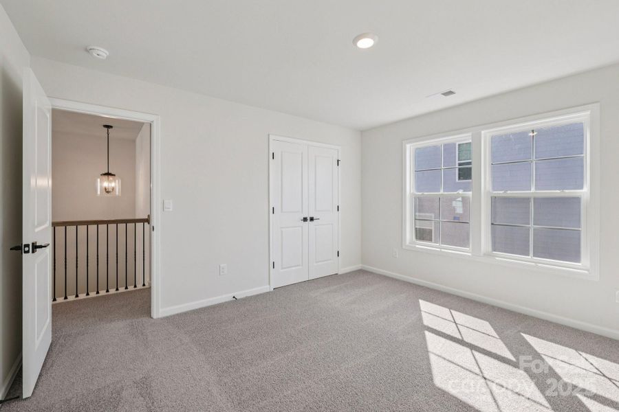 Spacious, unfurnished interior of a new home in Falls Cove, Troutman (Image 17).