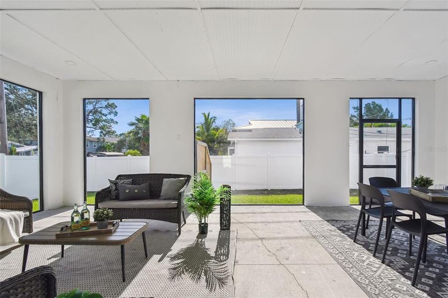 Image 81 of a home in .