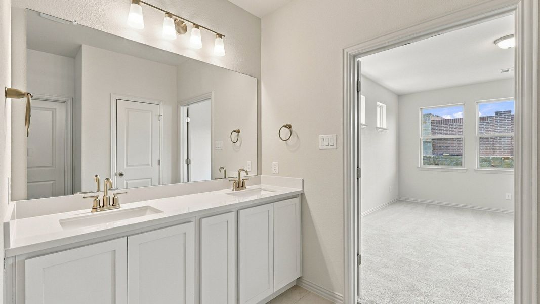 Furnished interior view inside a new home in Westridge Journey, McKinney (Image 36).
