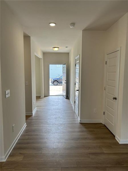 Spacious, unfurnished interior of a new home in Emerald Oaks Estates, Rome (Image 15).