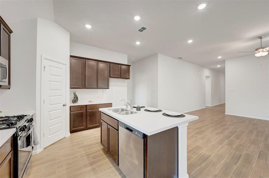 Furnished interior view inside a new home in Sagebrook, Argyle (Image 9). Furnished interior view inside a new home in Sagebrook, Argyle (Image 9).