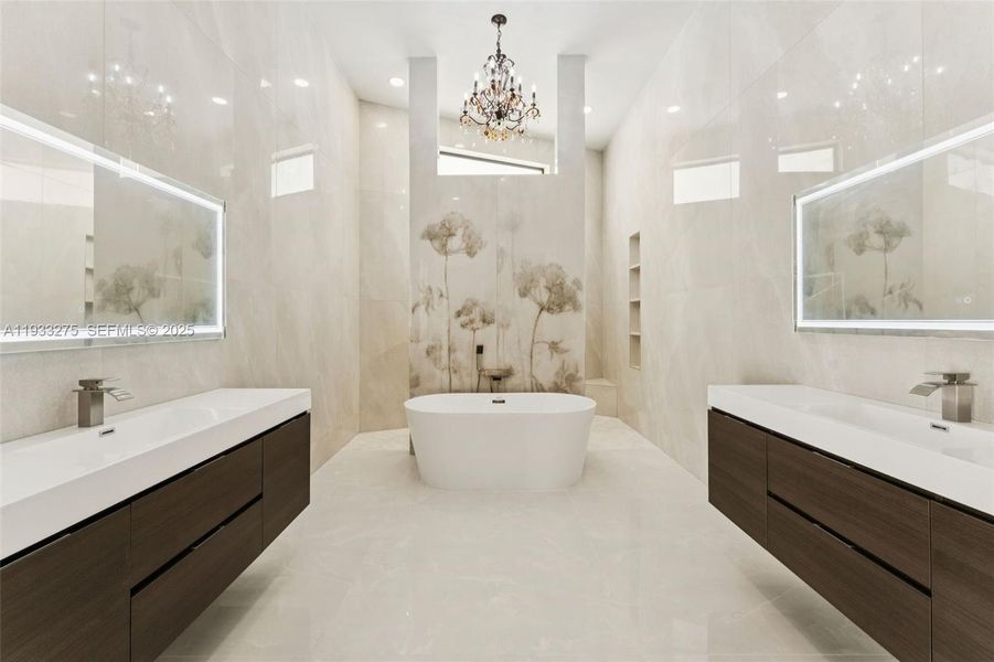 Furnished interior view inside a new home in , Deerfield Beach (Image 5).