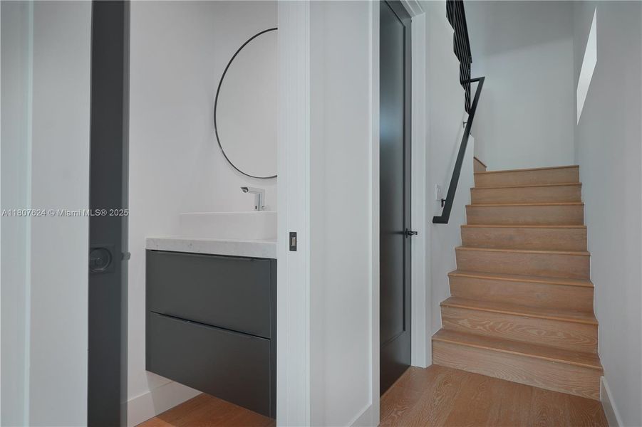 Image 21 of a home in . Image 21 of a home in .