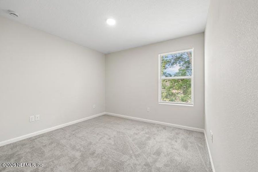 Spacious, unfurnished interior of a new home in , Jacksonville (Image 21).