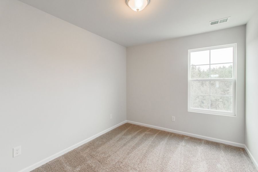 Spacious, unfurnished interior of a new home in Haynes Park, Columbia (Image 23).