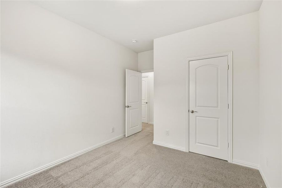 Spacious, unfurnished interior of a new home in Edgewater, Fate (Image 22). Spacious, unfurnished interior of a new home in Edgewater, Fate (Image 22).
