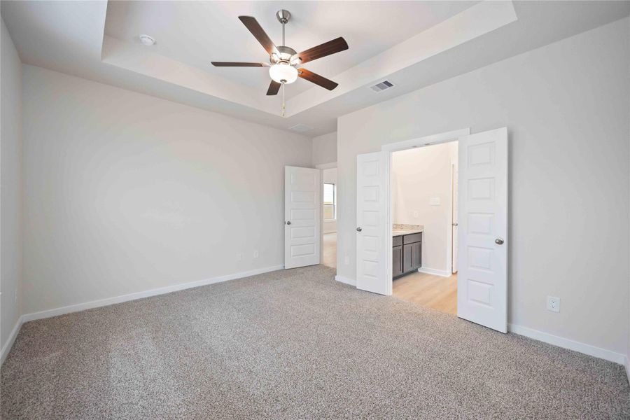 Spacious, unfurnished interior of a new home in Granger Pines, Conroe (Image 13). Spacious, unfurnished interior of a new home in Granger Pines, Conroe (Image 13).