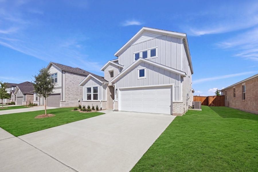 Front exterior of a new home in Madero 50s, Fort Worth, TX, highlighting curb appeal (Image 18).