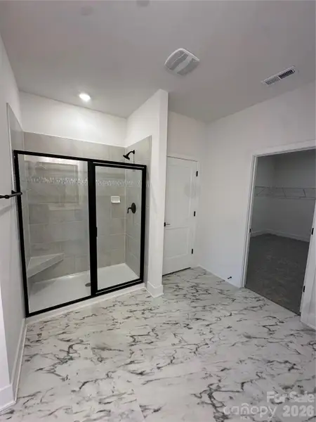 Spacious, unfurnished interior of a new home in Cardiff Glyn, Catawba (Image 17). Spacious, unfurnished interior of a new home in Cardiff Glyn, Catawba (Image 17).