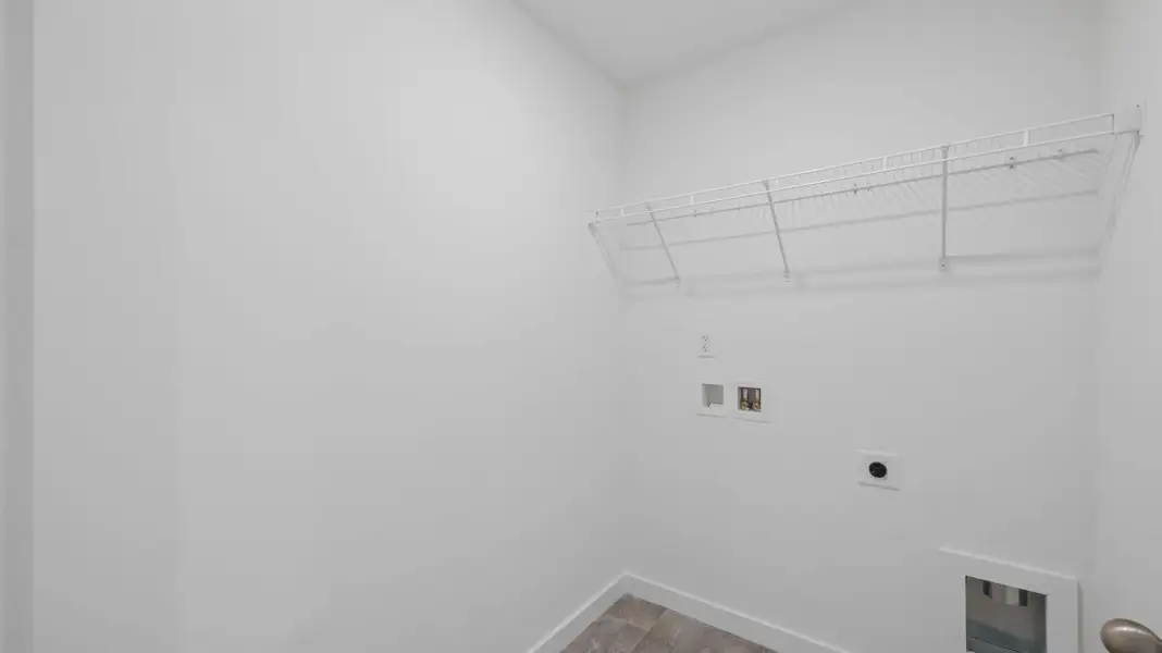 Spacious, unfurnished interior of a new home in Hawks Landing, Apison (Image 22).