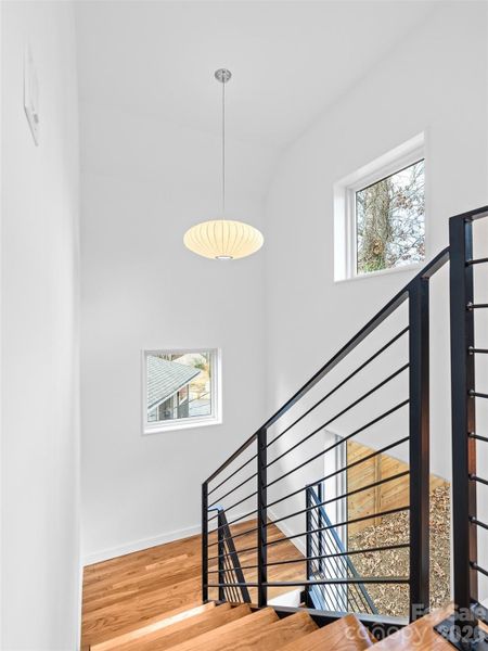 Image 38 of a home in .