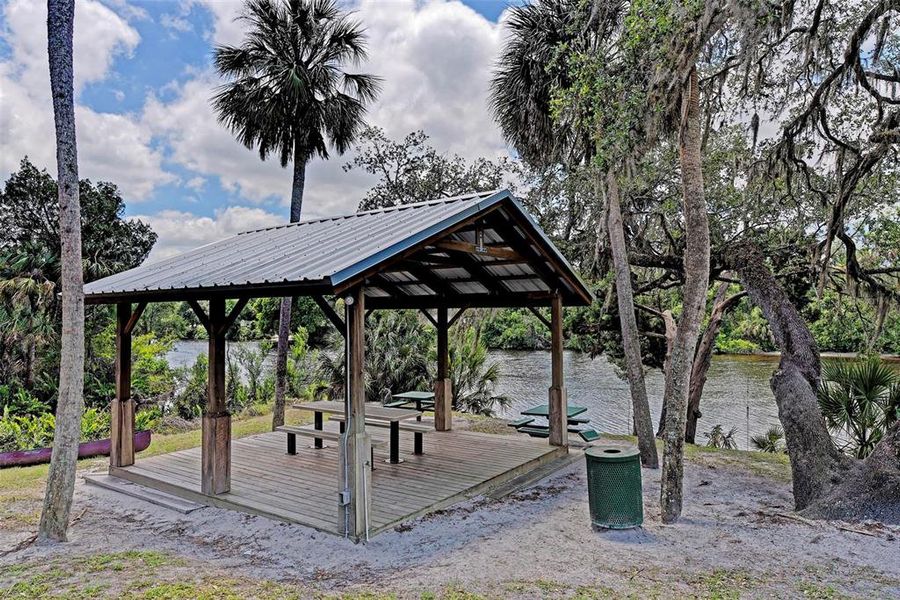 Community amenities in , Parrish (Image 61). Community amenities in , Parrish (Image 61).