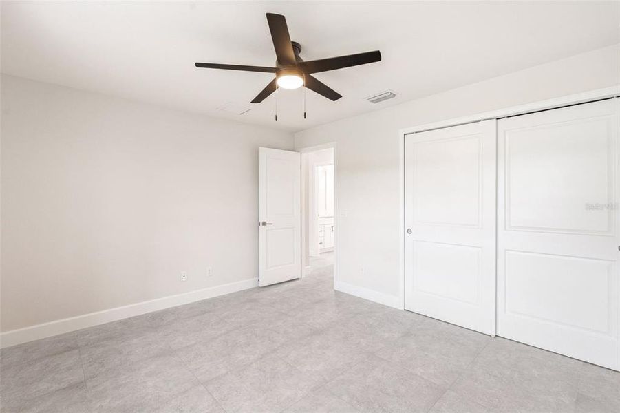 Spacious, unfurnished interior of a new home in , Port Charlotte (Image 32).