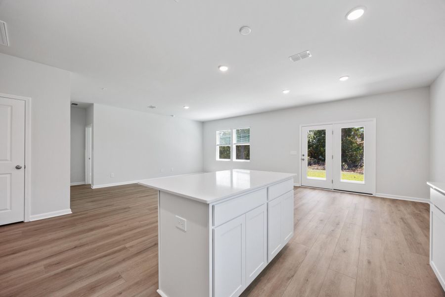 Image 26 of a home in Bradford Pointe.