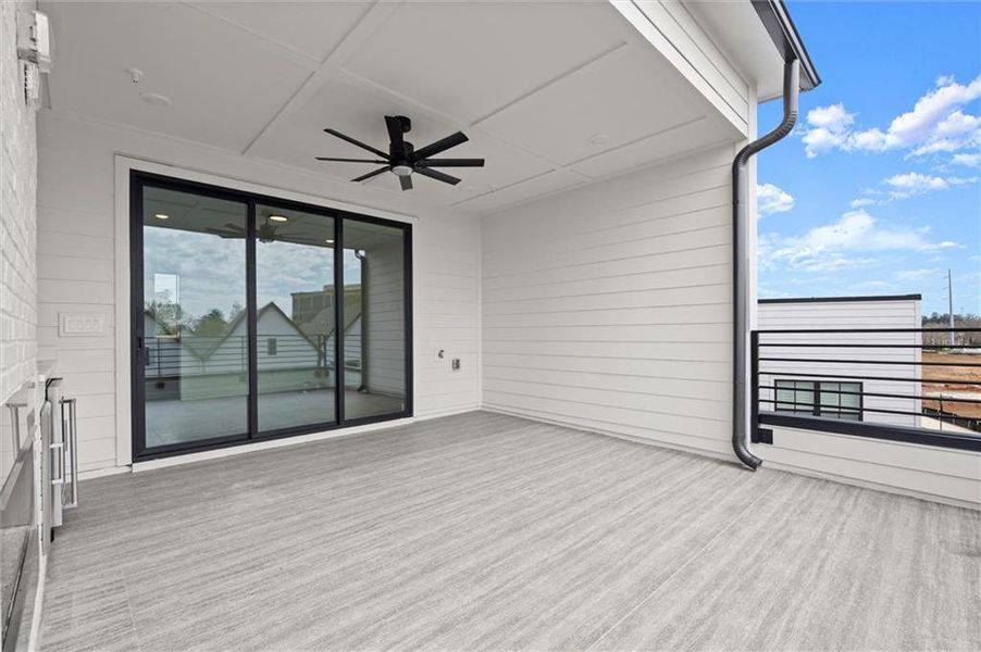 Exterior details and patio area of a home in , Alpharetta (Image 29).