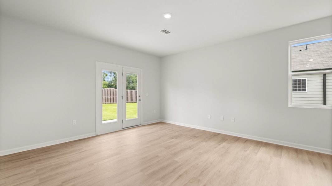 Spacious, unfurnished interior of a new home in Northberry, Rome (Image 13). Spacious, unfurnished interior of a new home in Northberry, Rome (Image 13).