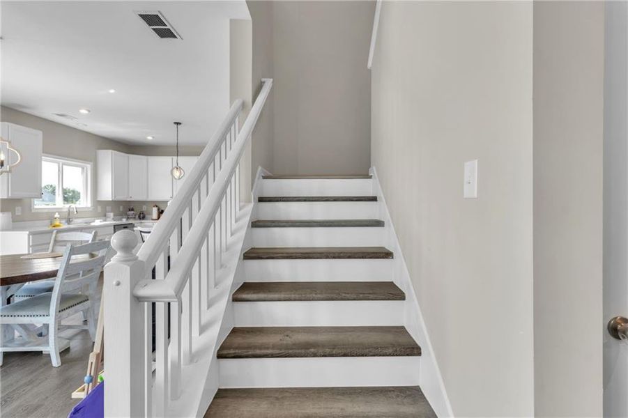Spacious, unfurnished interior of a new home in Twin Lakes, Hoschton (Image 22).