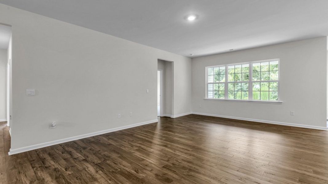 Representative unfurnished interior of a home built from the BOOTH by D.R. Horton in North Gate, Vass (Image 14).