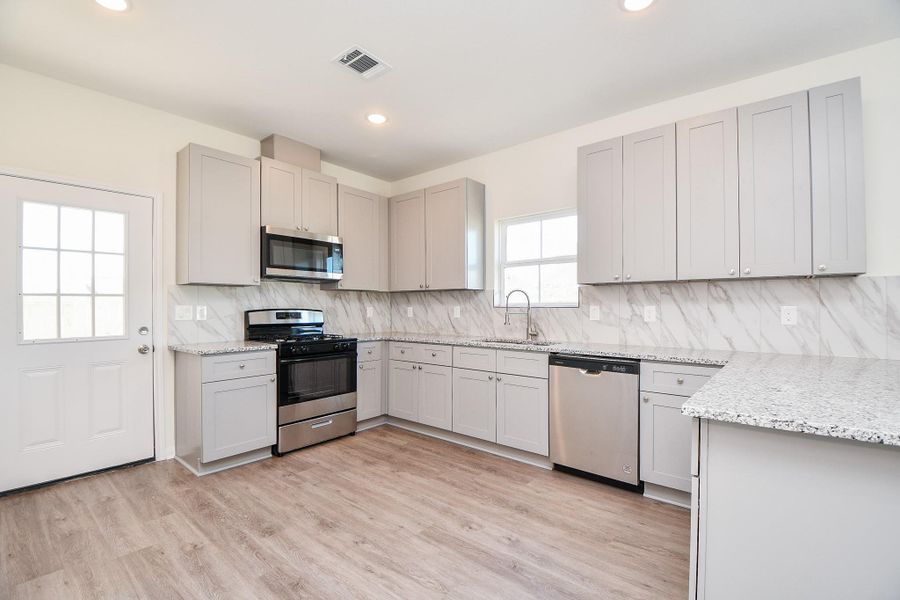 Furnished interior view inside a new home in , Houston (Image 9).