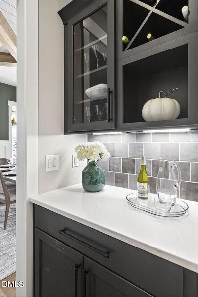 007-1280x960-wine-bar 007-1280x960-wine-bar