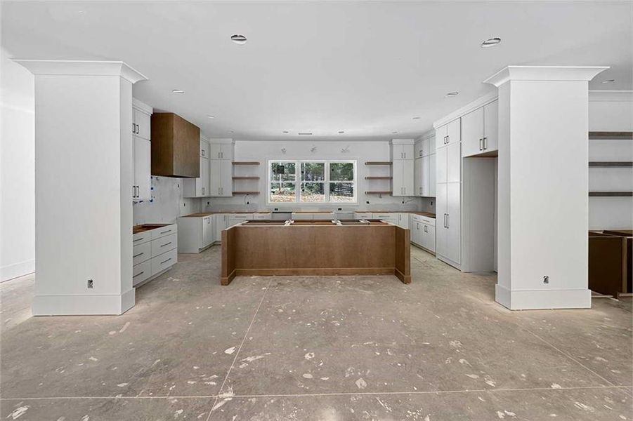 Image 13 of a home in .