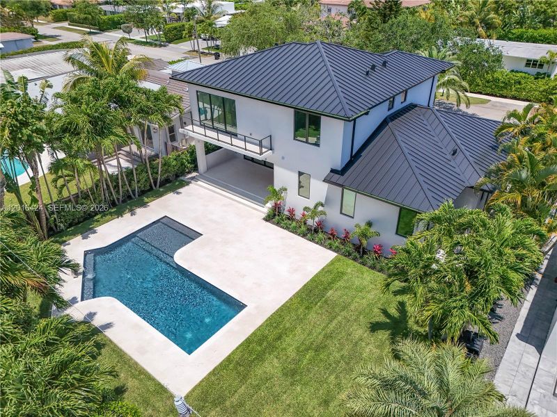 Image 38 of a home in .