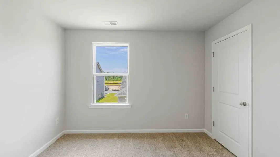 Representative unfurnished interior of a home built from the Hayden by D.R. Horton in Brookside, Richlands (Image 22).