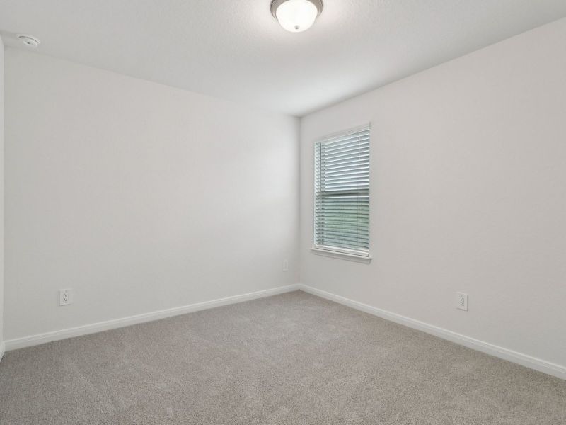 Spacious, unfurnished interior of a new home in Sagebrooke - Premier Series, San Antonio (Image 28).