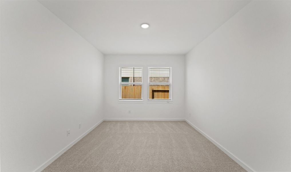 Convenient home office (*Photo not of actual home and used for illustration purposes only.) Convenient home office (*Photo not of actual home and used for illustration purposes only.)