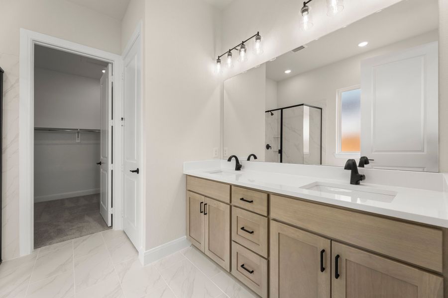 Furnished interior view inside a new home in Ten Mile Creek, Celina (Image 12).