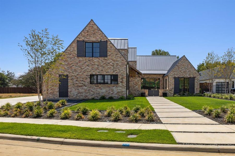 Image 9 of a home in Stony Brook.