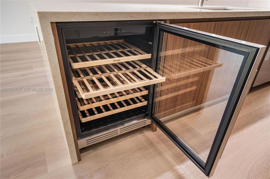 Wine Cooler Wine Cooler