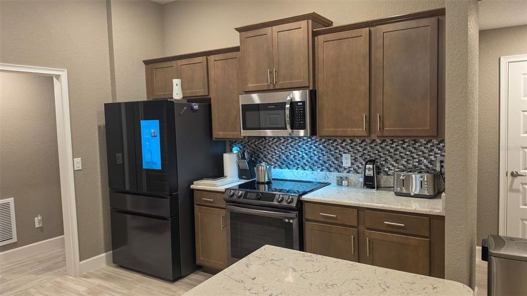 Furnished interior view inside a new home in , Homosassa (Image 17).