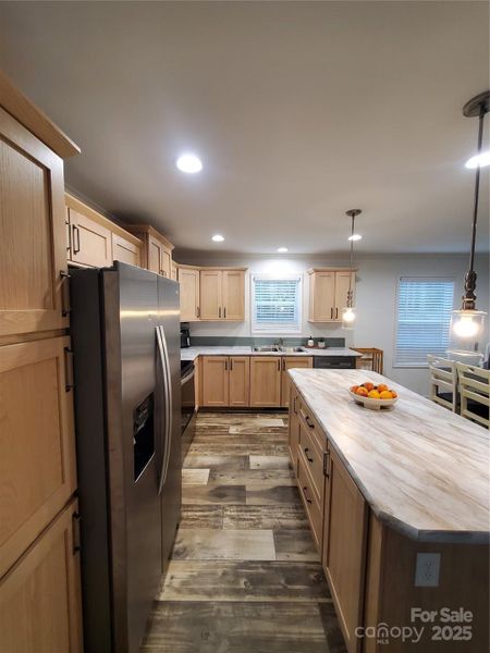 Furnished interior view inside a new home in , Olin (Image 12).