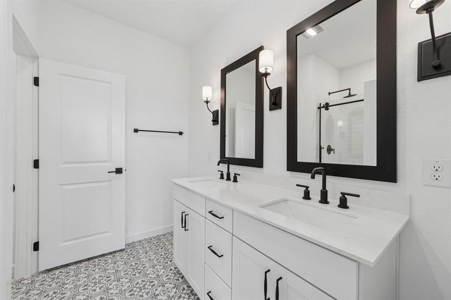 Furnished interior view inside a new home in Rolling Ridge, Van Alstyne (Image 5). Furnished interior view inside a new home in Rolling Ridge, Van Alstyne (Image 5).